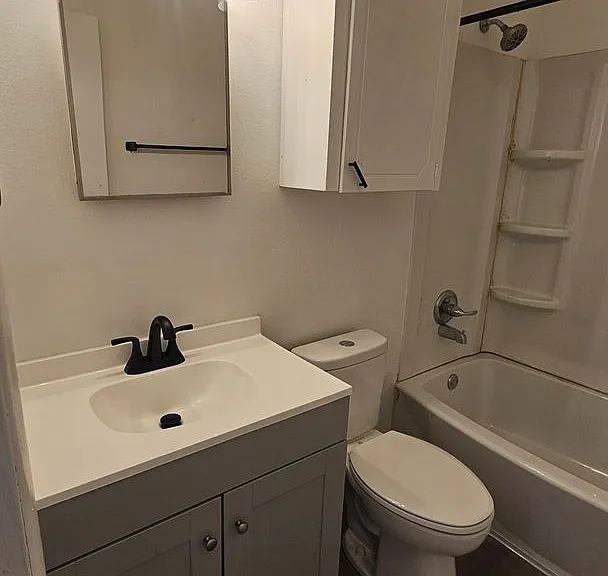 Broadway Apartments in Rose District — Photo 11