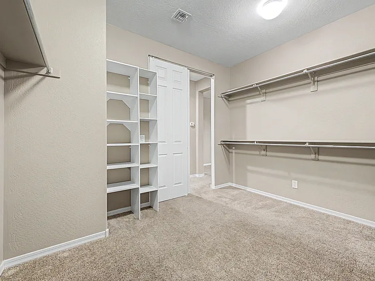 2539 W Rabjohn Rd — Photo 34