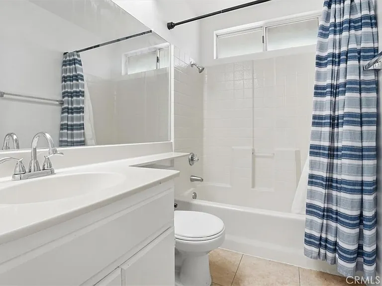8541 Dove Creek Trl — Photo 25