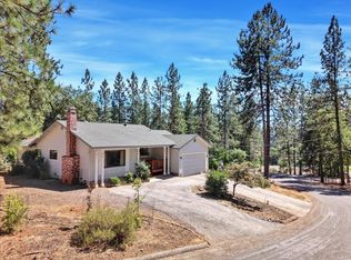 11143 Edward Dr, Grass Valley, CA 95949
