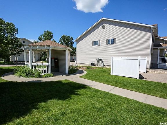 3rd image of 4962 Marigold DRIVE