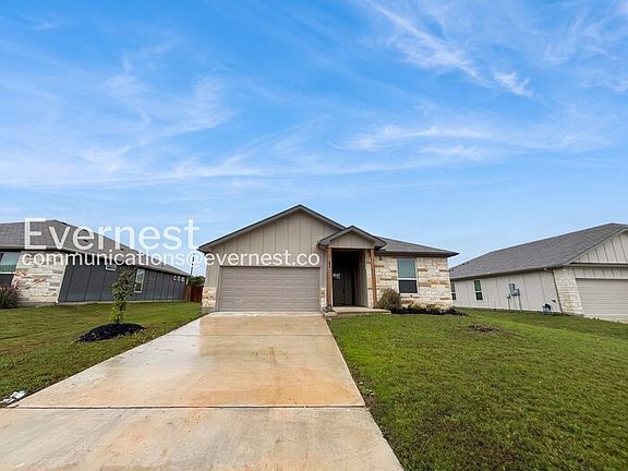2nd image of 853 Freedom Cir