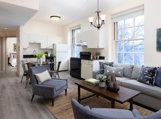 60 Glen Rd APT 207, Brookline, MA 02445