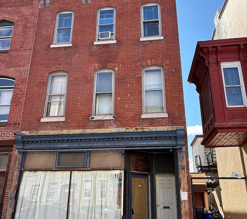 1st image of 110 S 6th St