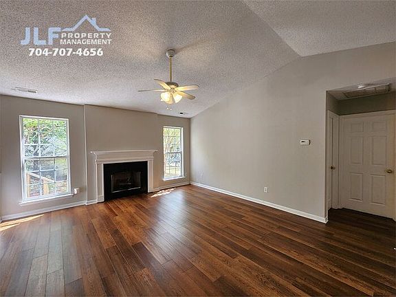3rd image of 5200 Ashie Ave