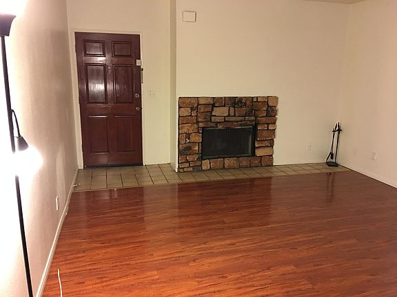5th image of 429 Everett Ave APT A