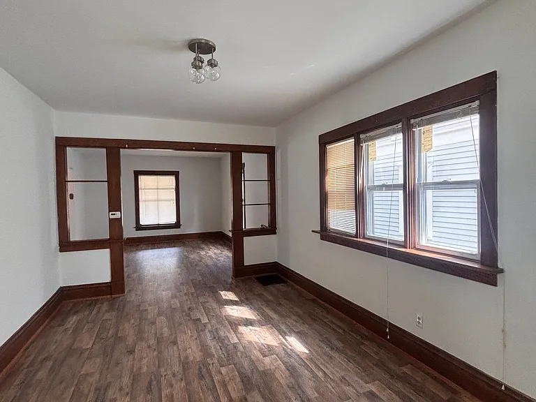 1816 W Bradley Ave — Photo 7