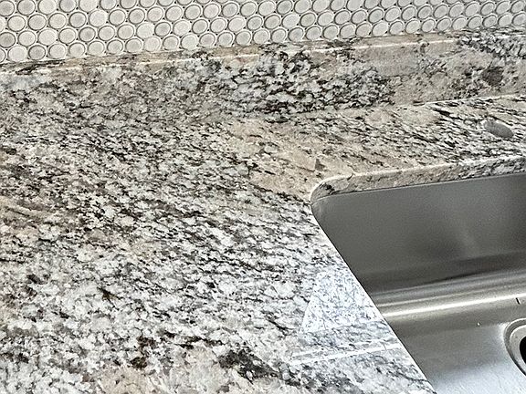 4th image of 3450 Boudinot Ave #1