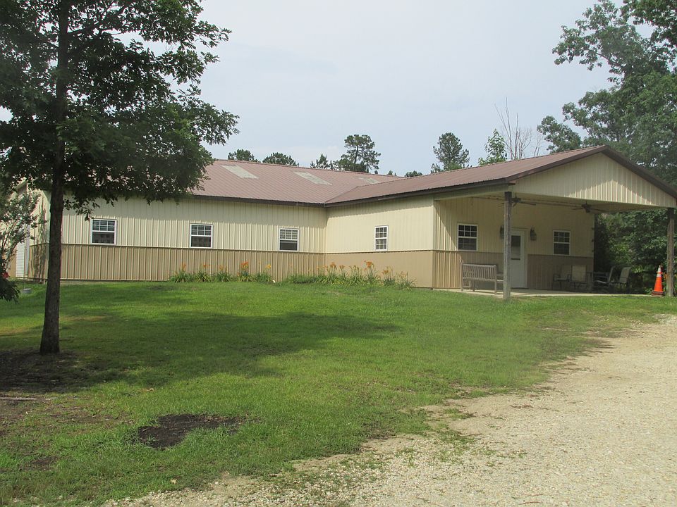 2nd image of 1075 Horseshoe Bend Rd