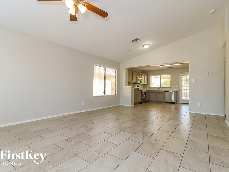 15841 W Morning Glory St — Photo 5