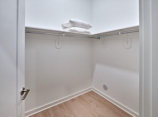 110 Hamilton St #227, Newark, NJ 07105