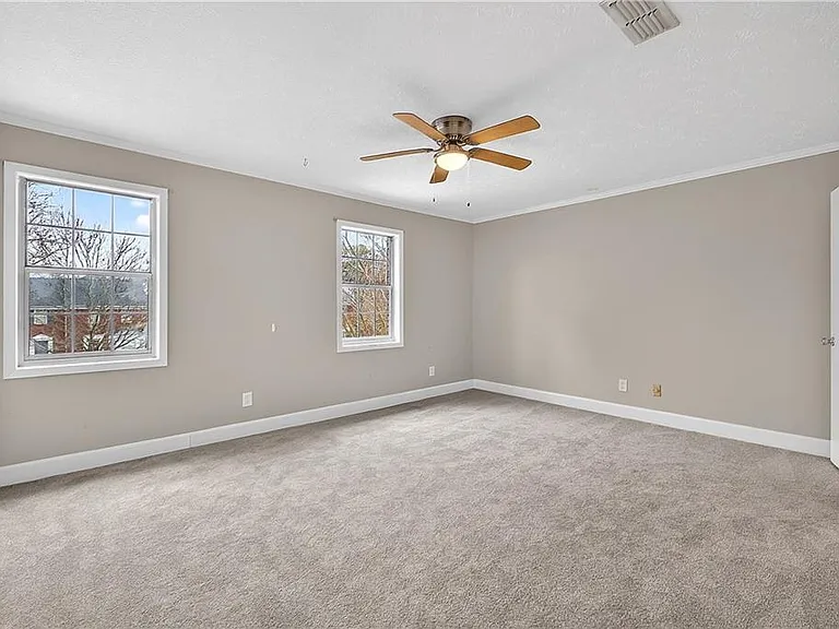679 Anderson Walk — Photo 16