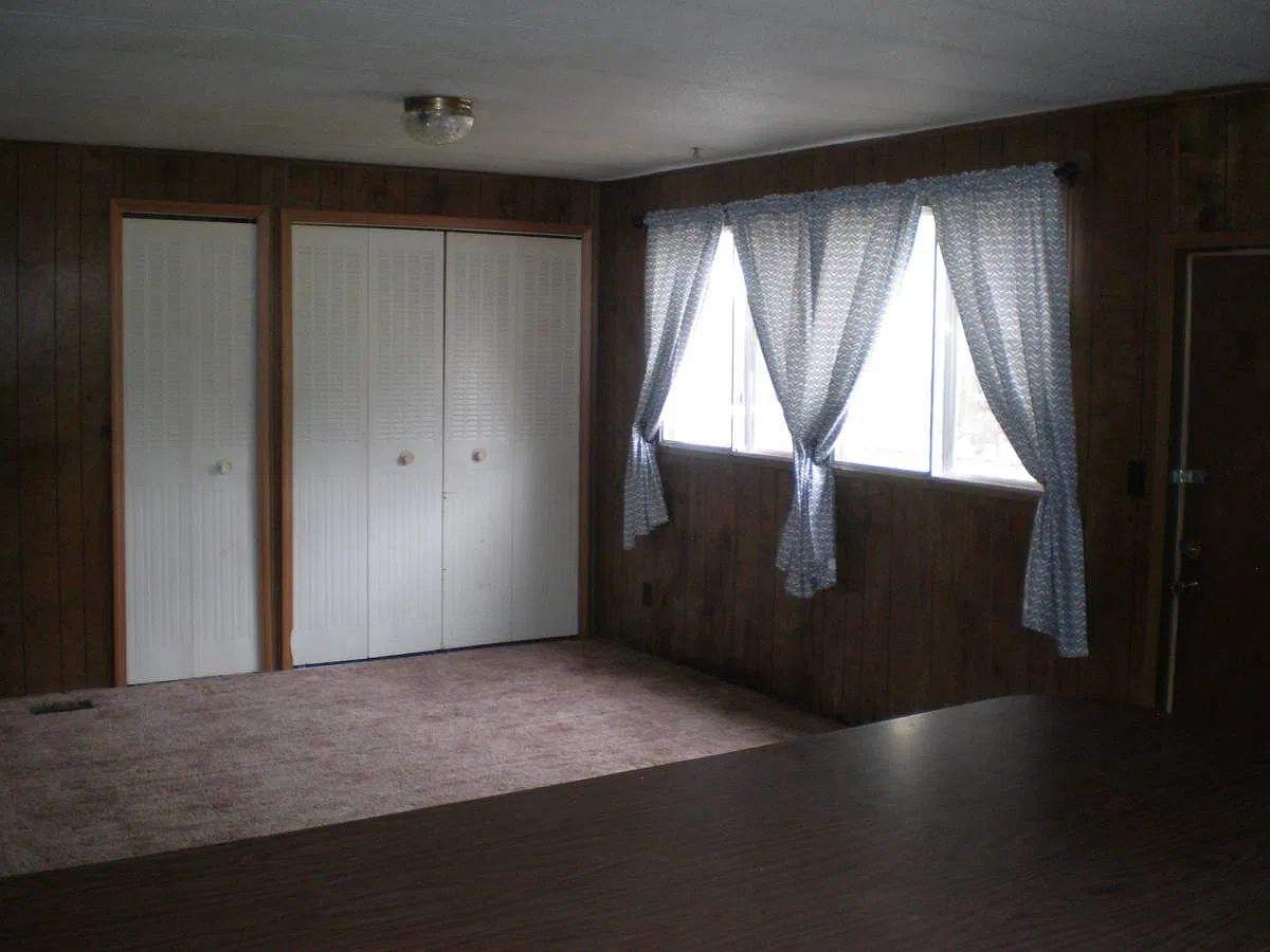264 Apple Dr — Photo 4