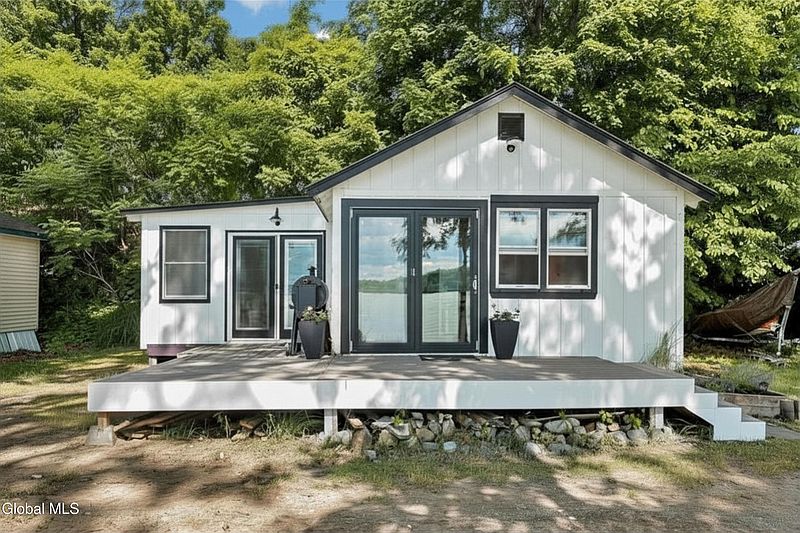 2nd image of 120 Ferry Road