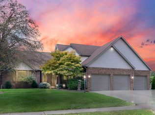 3809 Saint Andrews Pl, Elkhart, IN 46517