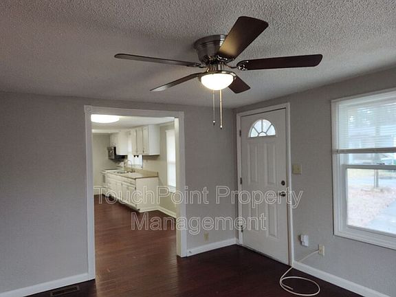 4th image of 3212 Hawkins Pl