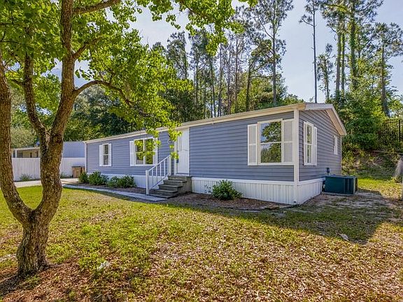 5th image of 16838 Elderberry Dr