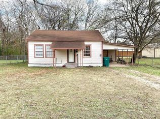 419 McKinney St, De Kalb, TX 75559