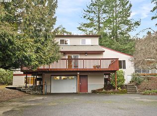 18235 S Laurisa Ln, Oregon City, OR 97045