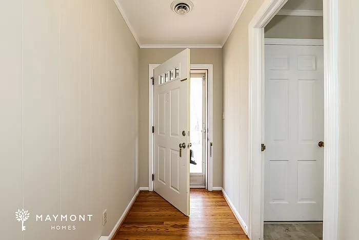 3 bed, 2.0 bath, 1683 sqft, $1,895 — Photo 3