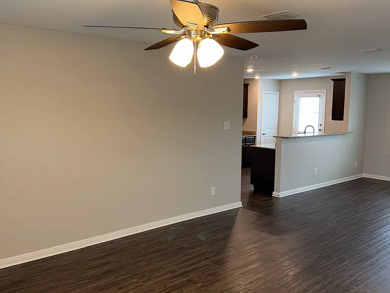 11803 Claudette St — Photo 3