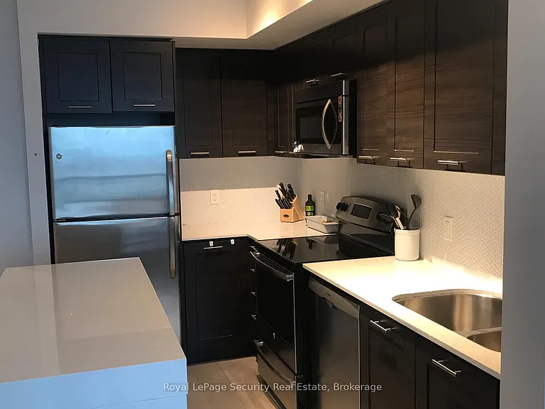2200 Lake Shore Blvd W #2002 — Photo 22