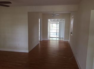 1040 NE 123rd St, North Miami, FL 33161