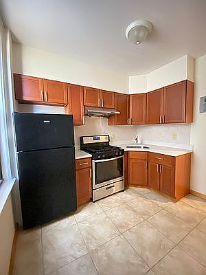 1st image of 9013 5th Ave #2A