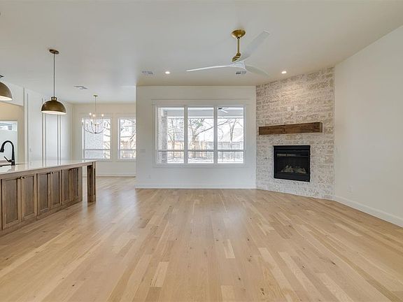 4th image of 1741 Paseo Pl