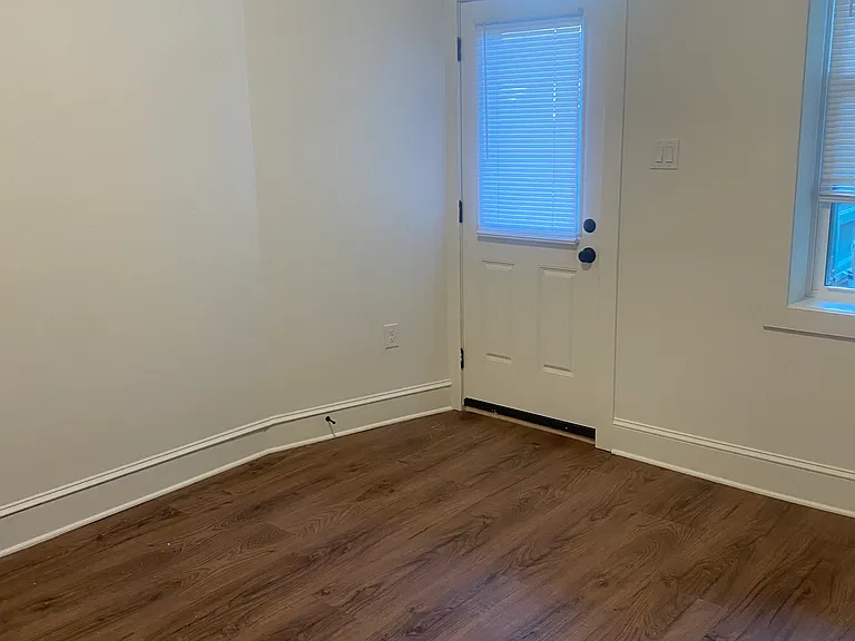 128 N Pine St #3 — Photo 9