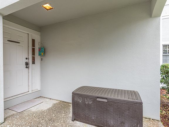 3rd image of 70 Shipyard Dr APT 224