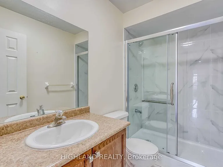763 Millworks Cres — Photo 8