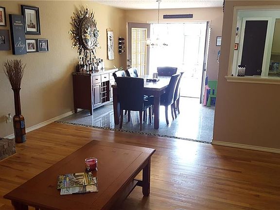 5th image of 7861 Mahonia Dr