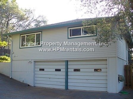 4th image of 114 Toyon Dr