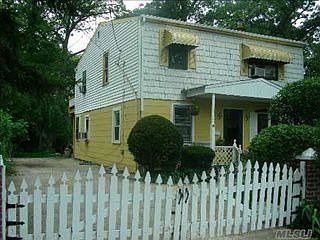 5th image of 38 Chestnut St