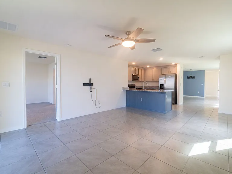3718 Mannered Gold Ave — Photo 19