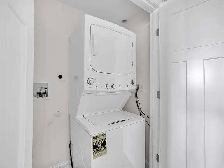 127 Centre St #507 — Photo 13