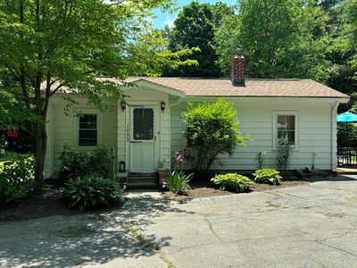 1053 Plymouth St, East Bridgewater, MA, 02333