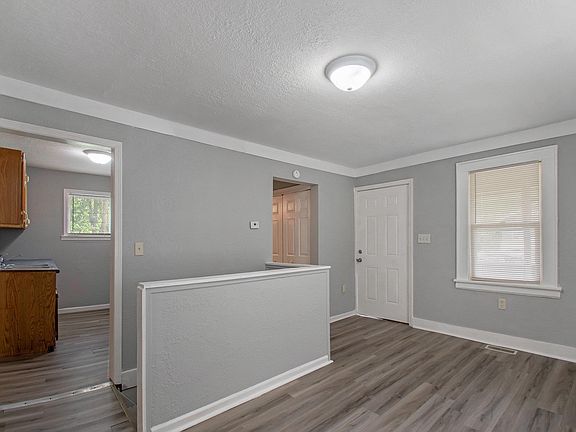 5th image of 519 S 29th St