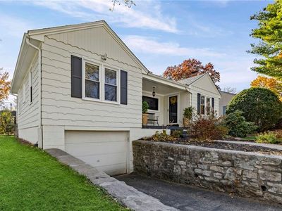 6121 W 54th Ter, Mission, KS, 66202