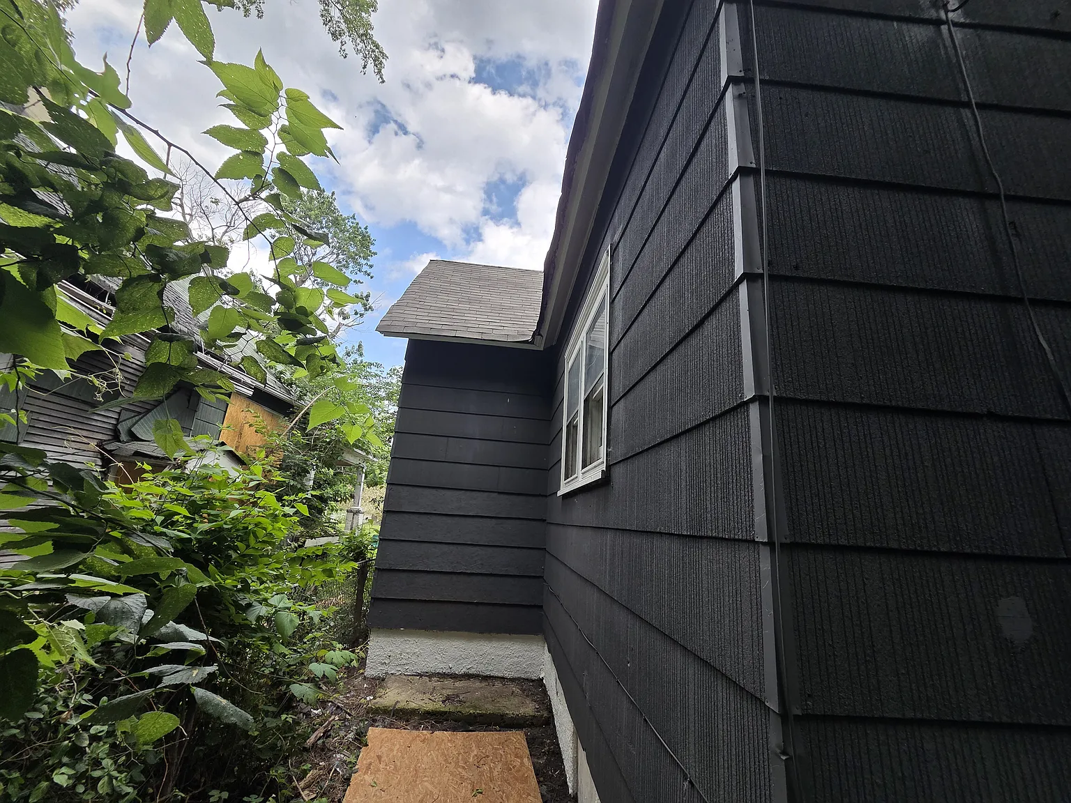 2 bed, 882 sqft, $880 — Photo 3