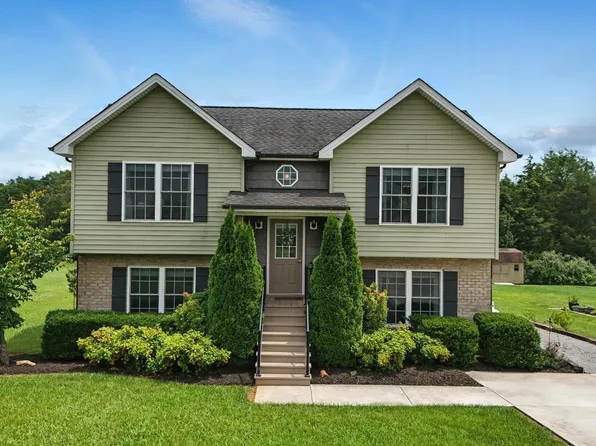 4086 Thomas Jefferson Rd, Forest, VA 24551