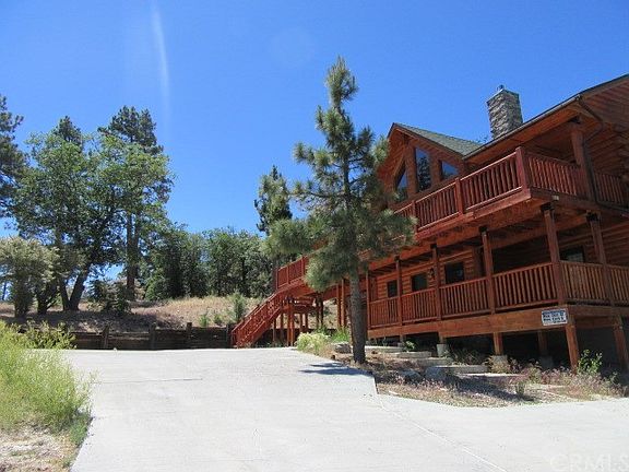 2nd image of 771 Outlook Ln