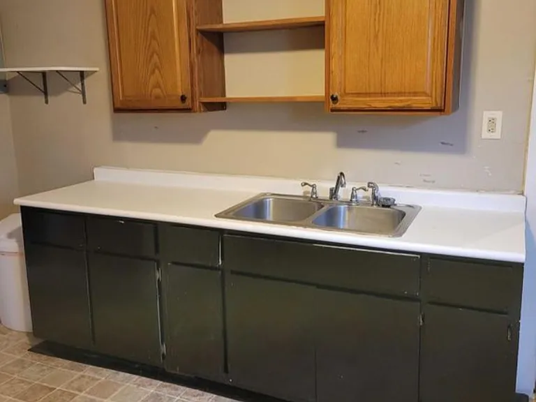 727 Deery St #4 — Photo 11
