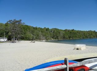 17 East Rd, Mashpee, MA 02649