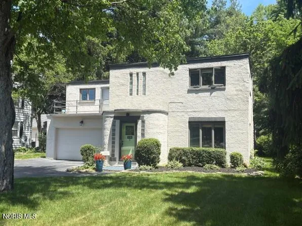 3336 Indian Rd, Toledo, OH 43606