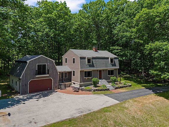 2nd image of 83 Mason Road