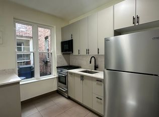 2555 Steinway St FLOOR 2, Astoria, NY 11103