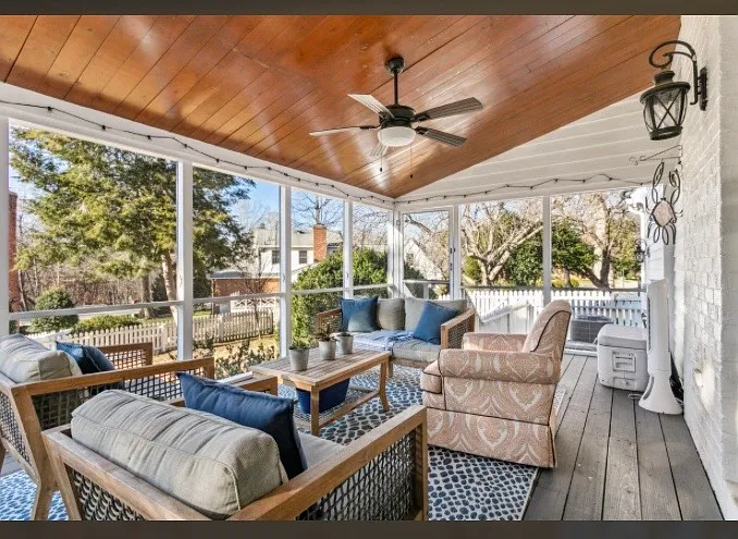 300 Fairfax Way — Photo 14