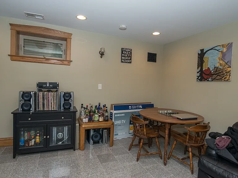 2448 N Campbell Ave #1C — Photo 9